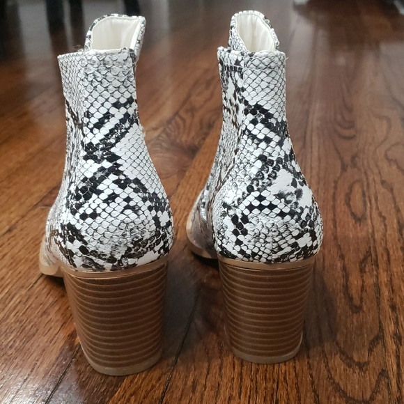 Snakeskin Ankle Boots - Black and White - Picture 5 of 6